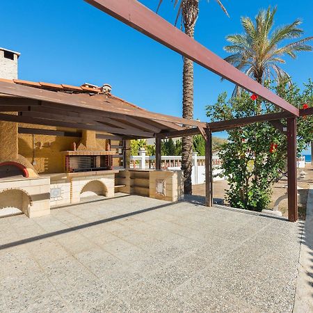 Villa Maria Beachfront Residence Kiotári Kültér fotó