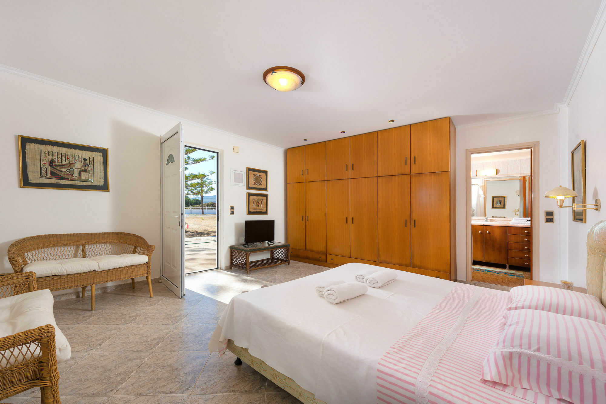 Villa Maria Beachfront Residence Kiotári Kültér fotó