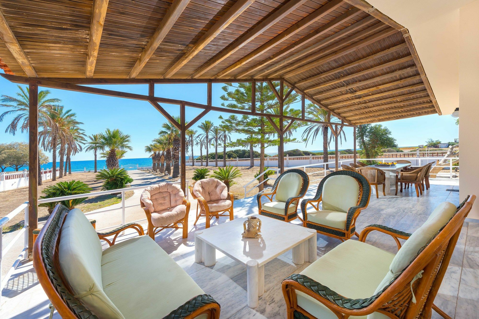 Villa Maria Beachfront Residence Kiotári Kültér fotó