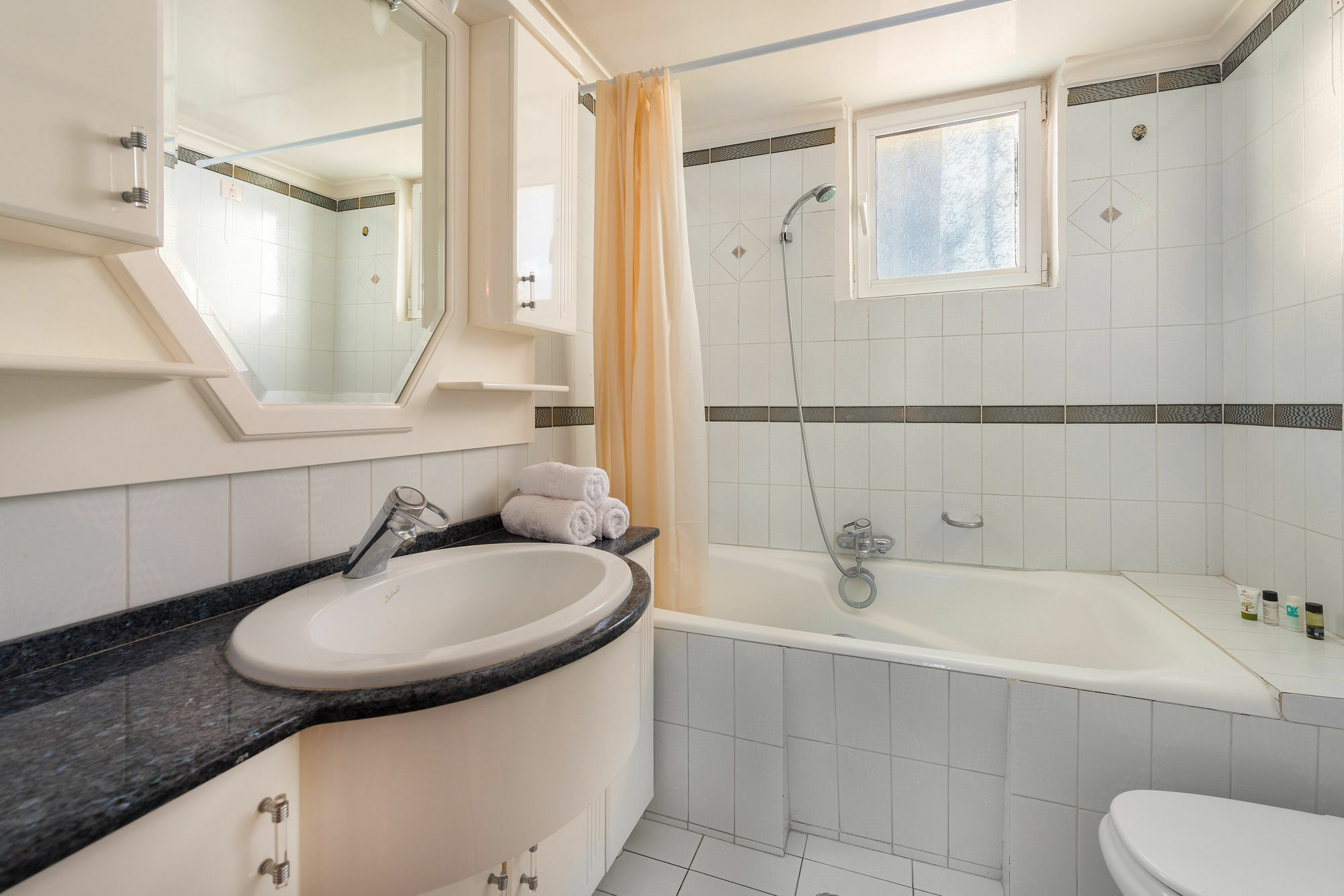 Villa Maria Beachfront Residence Kiotári Kültér fotó
